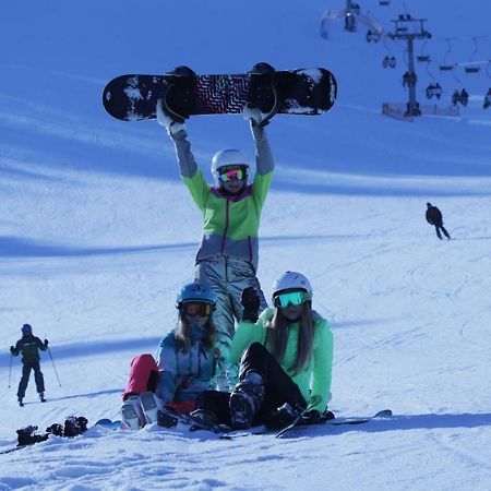 Pensjonat Laworta Ski Ustrzyki Dolne Εξωτερικό φωτογραφία