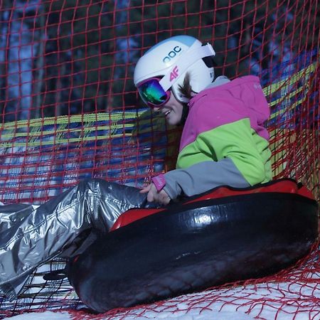 Pensjonat Laworta Ski Ustrzyki Dolne Εξωτερικό φωτογραφία
