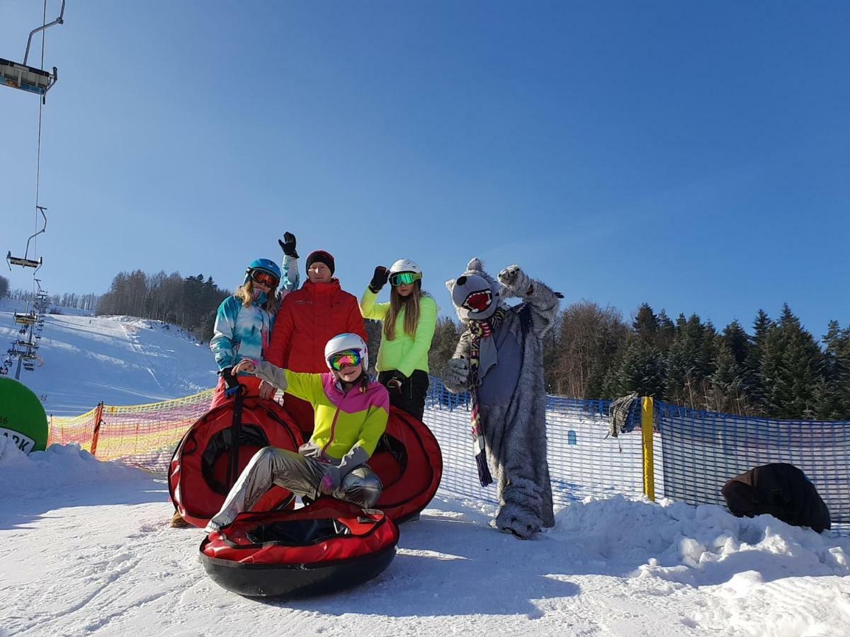 Pensjonat Laworta Ski Ustrzyki Dolne Εξωτερικό φωτογραφία