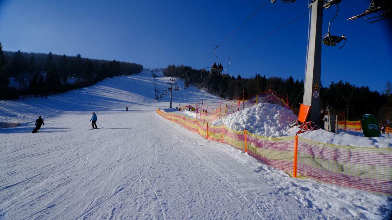Pensjonat Laworta Ski Ustrzyki Dolne Εξωτερικό φωτογραφία